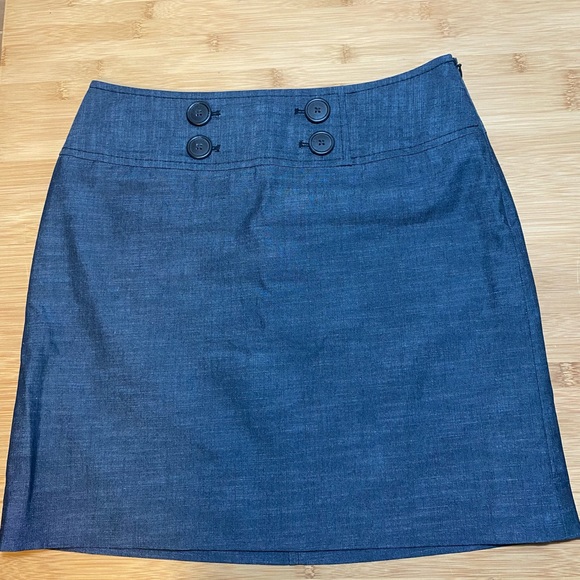 LOFT Dresses & Skirts - LOFT mini skirt